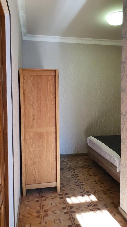 Jinjotel Gyumri Bagian luar foto